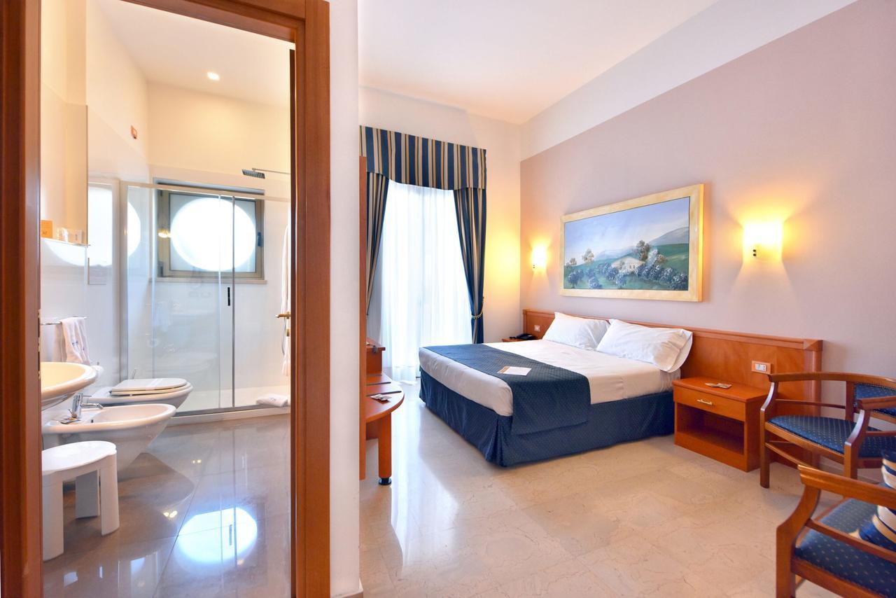 Hotel D'Altavilla Canosa di Puglia Kültér fotó