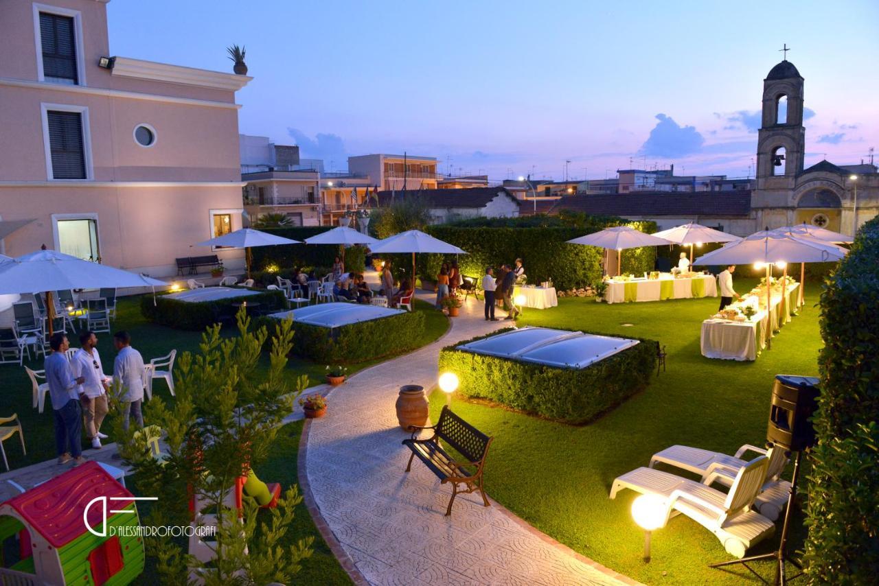 Hotel D'Altavilla Canosa di Puglia Kültér fotó